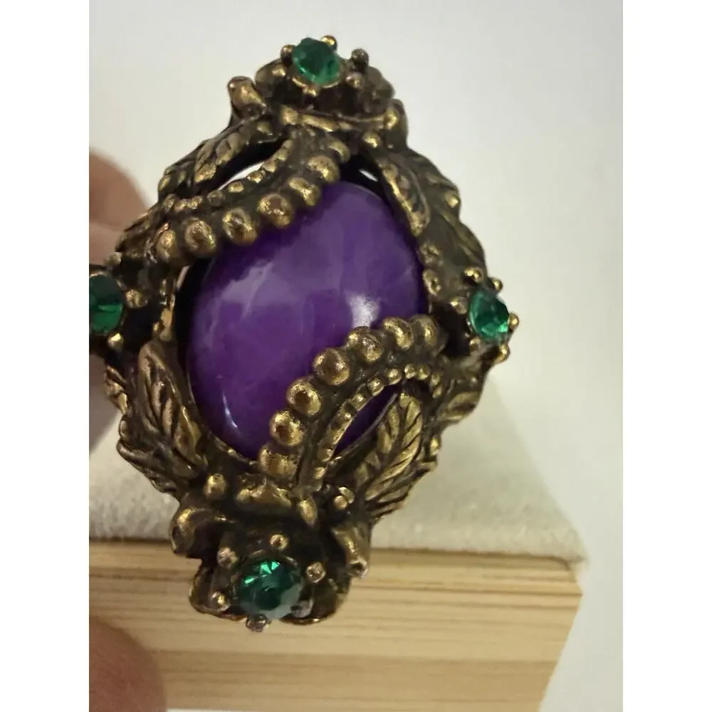 Vintage Gold Tone Purple Cabochon Green Rhinestone Ornate Statement Ring Size 6